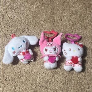 Cute Plush Toy Set with Heart Clips